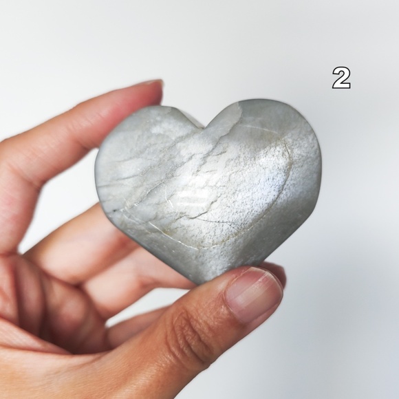 Super Flash Sage Moonstone Heart Carving Garnierite - Picture 4 of 12